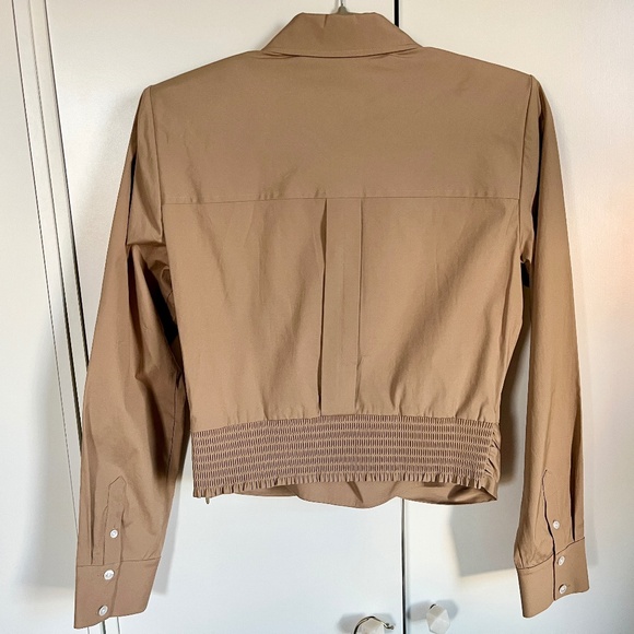 Veronica Beard, Veroy Wrapped Button-Front Crop Shirt (Size 6) - Picture 7 of 7